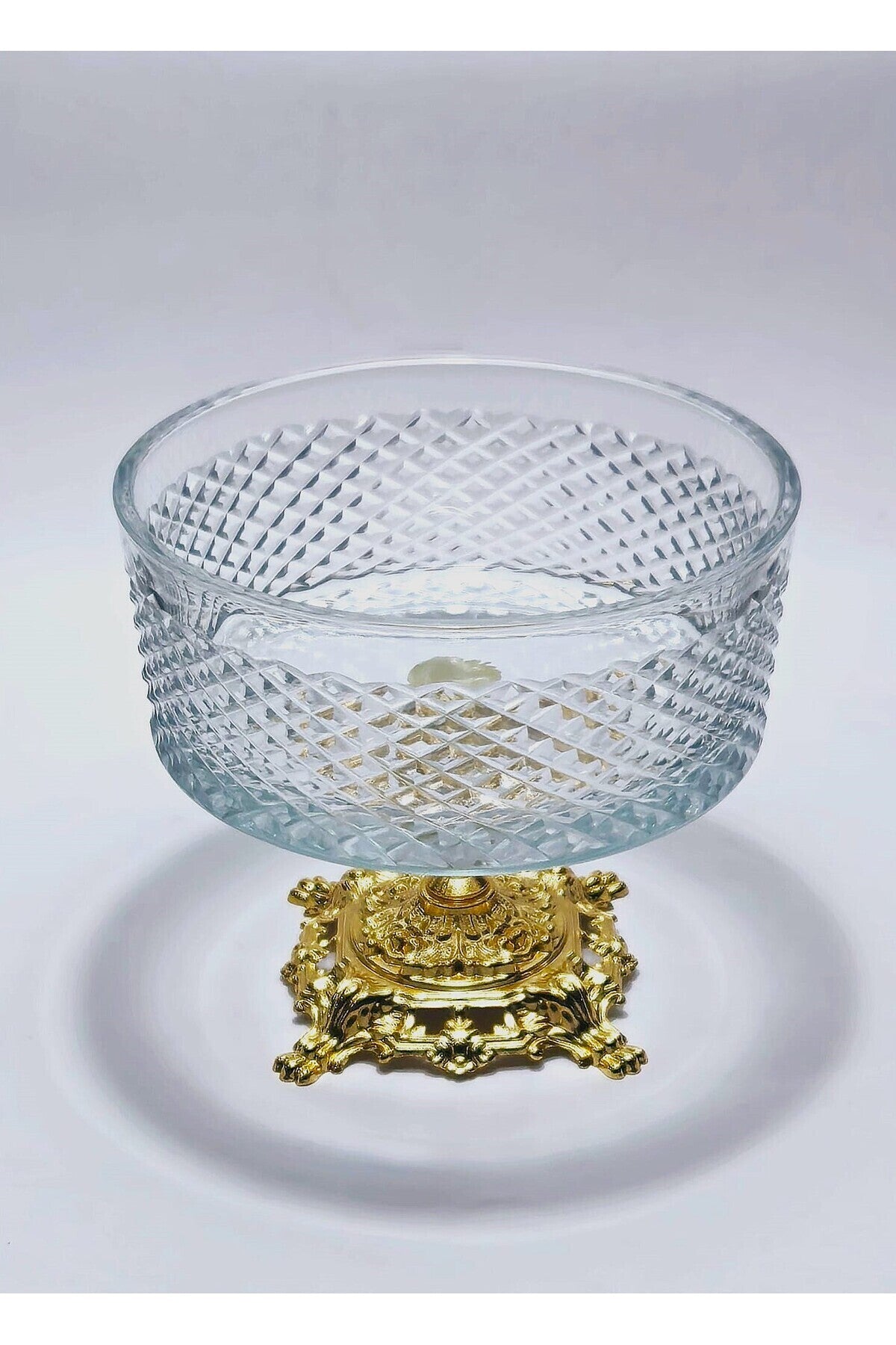El Yapımı Kristal Dekoratif Karizma Desenli 25-19-16 Cm Sunumluk Ayaklı Kase Set 3'lü