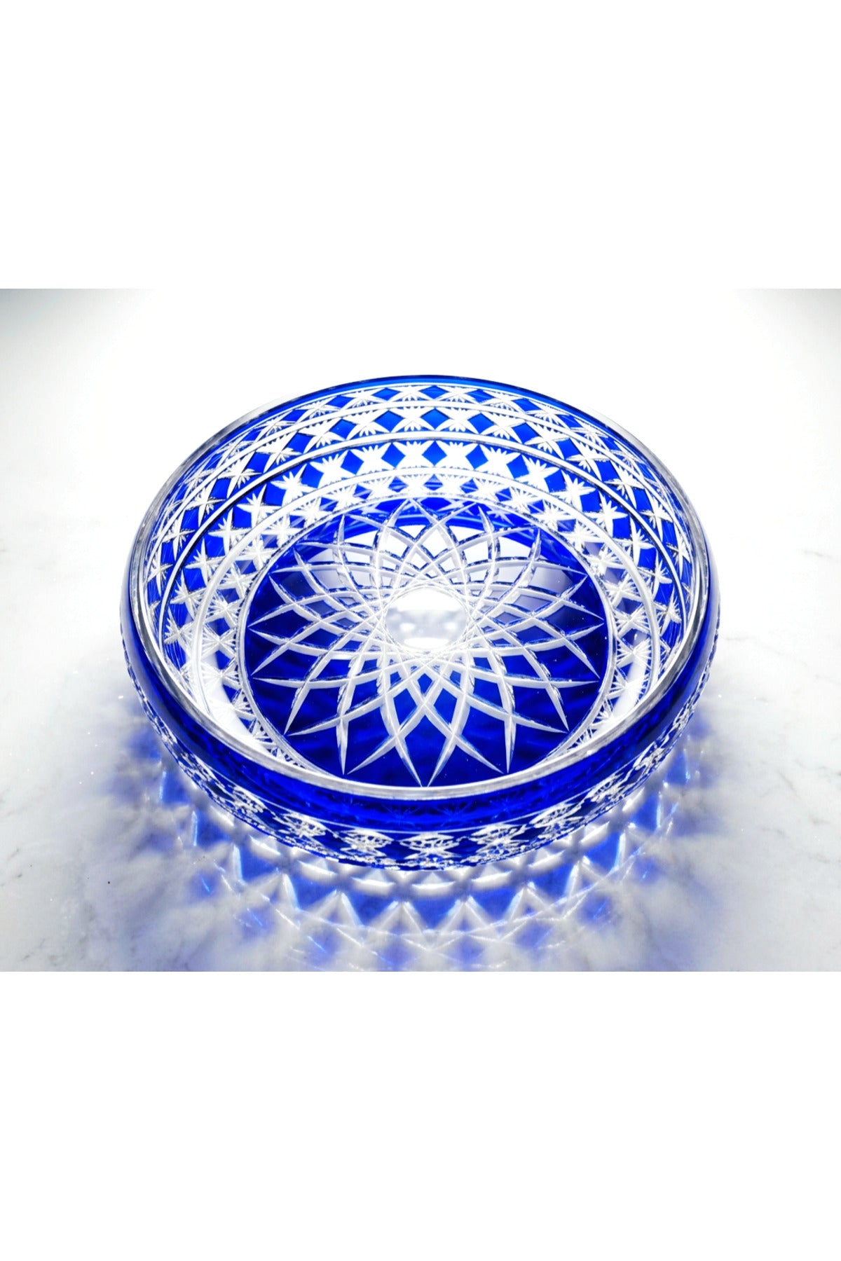 El Yapımı Kristal Dekoratif Desenli Ameteist 28cm Sofra Sunum Kasesi