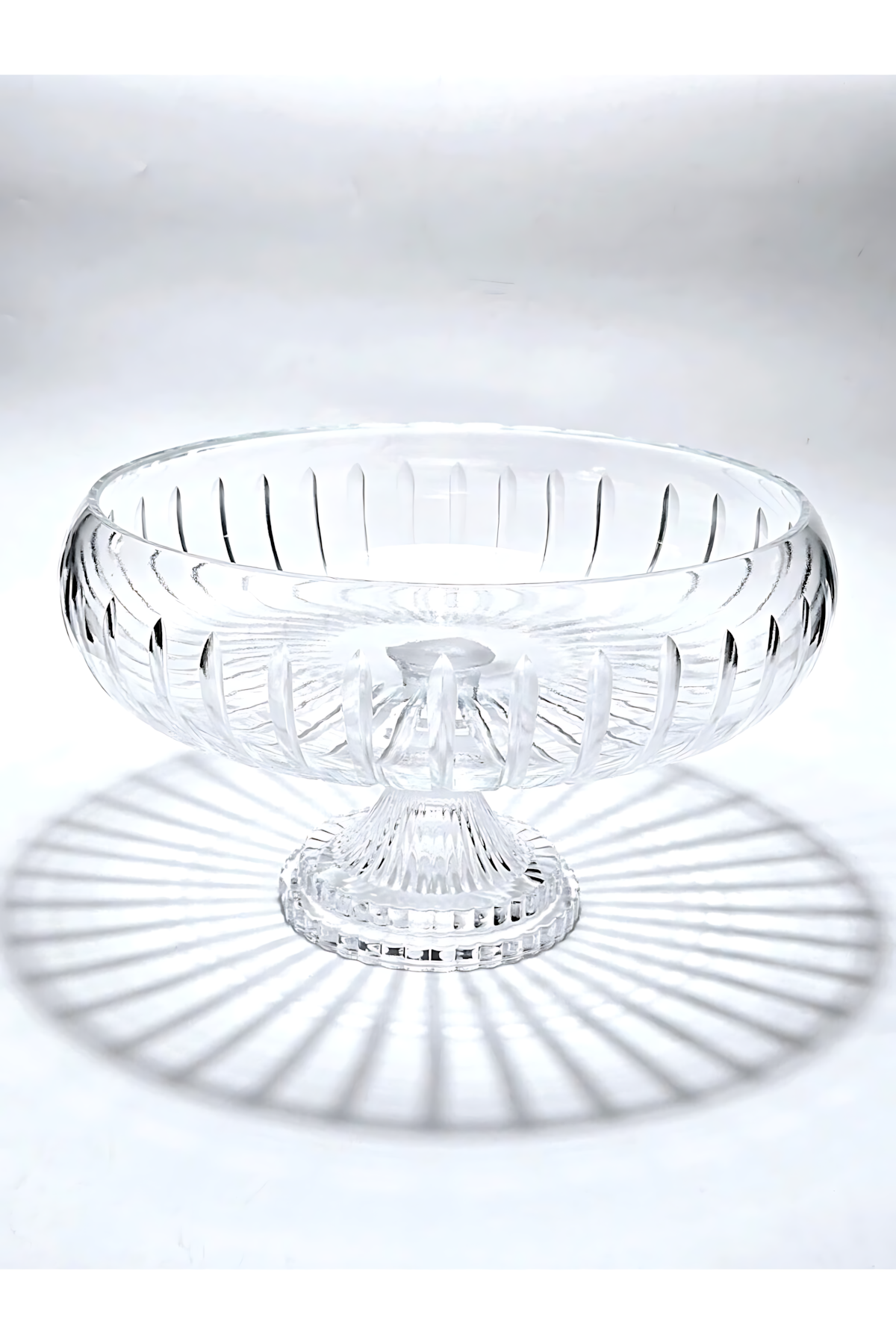 El Yapımı Kristal Dekoratif 28 Cm Kesme Ayaklı Kristal Kase Vertical