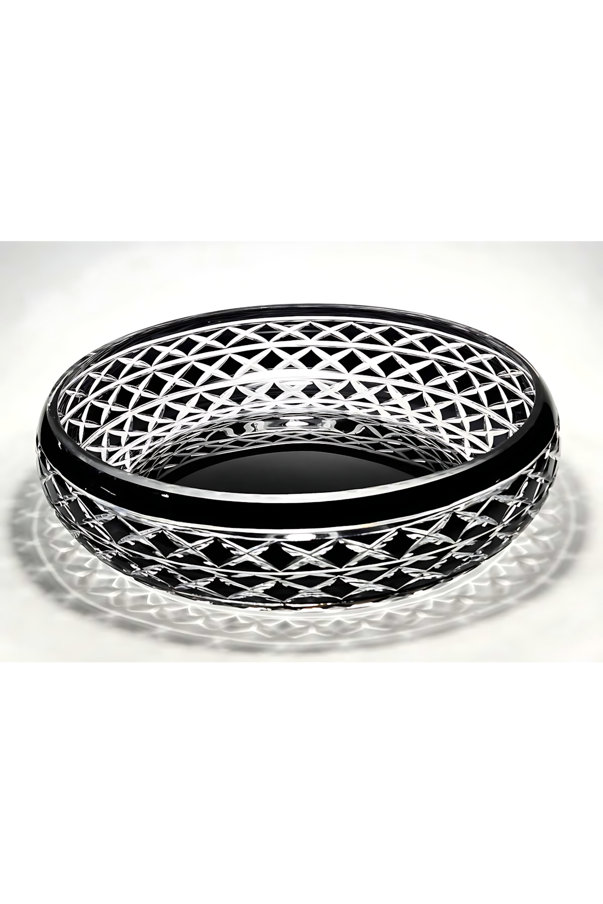 El Yapımı Kristal Dekoratif Bodrum Oval Desen 28 Cm Sunumluk Sofra Sunum Kasesi