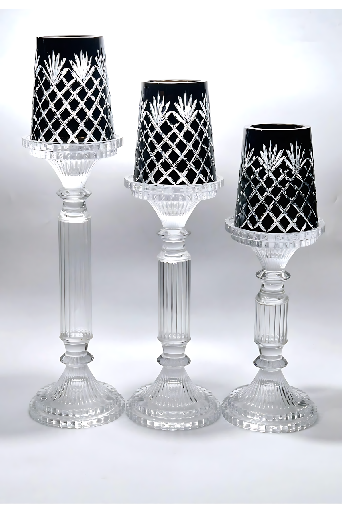 El Yapımı Kristal Dekoratif Desenli Şeffaf Lüks Mumluk Şamdan Set 3'lü