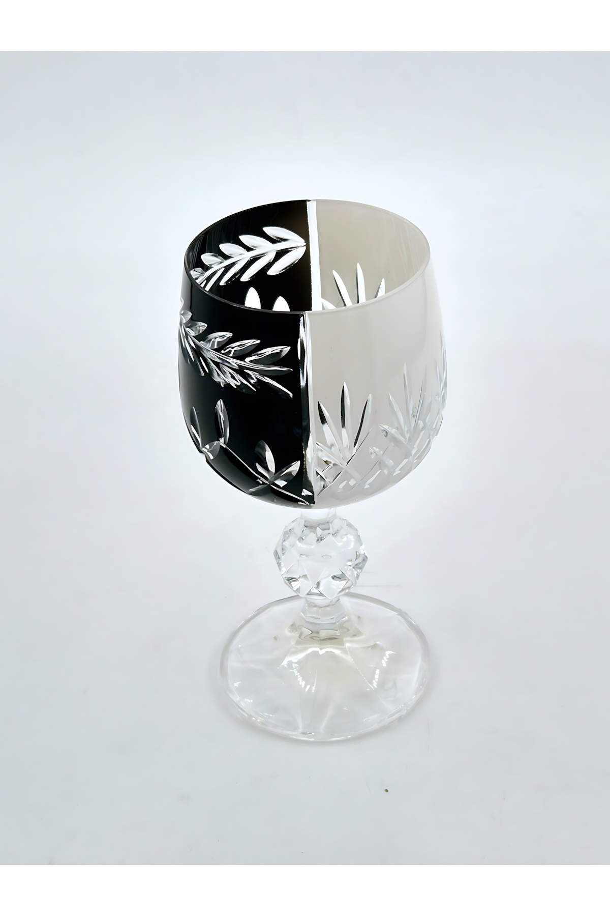 El Yapımı Kristal Dekoratif Bohemia Kristal Çift Renk Siyah Beyaz Kadeh Mixed Color Model 2 Adet