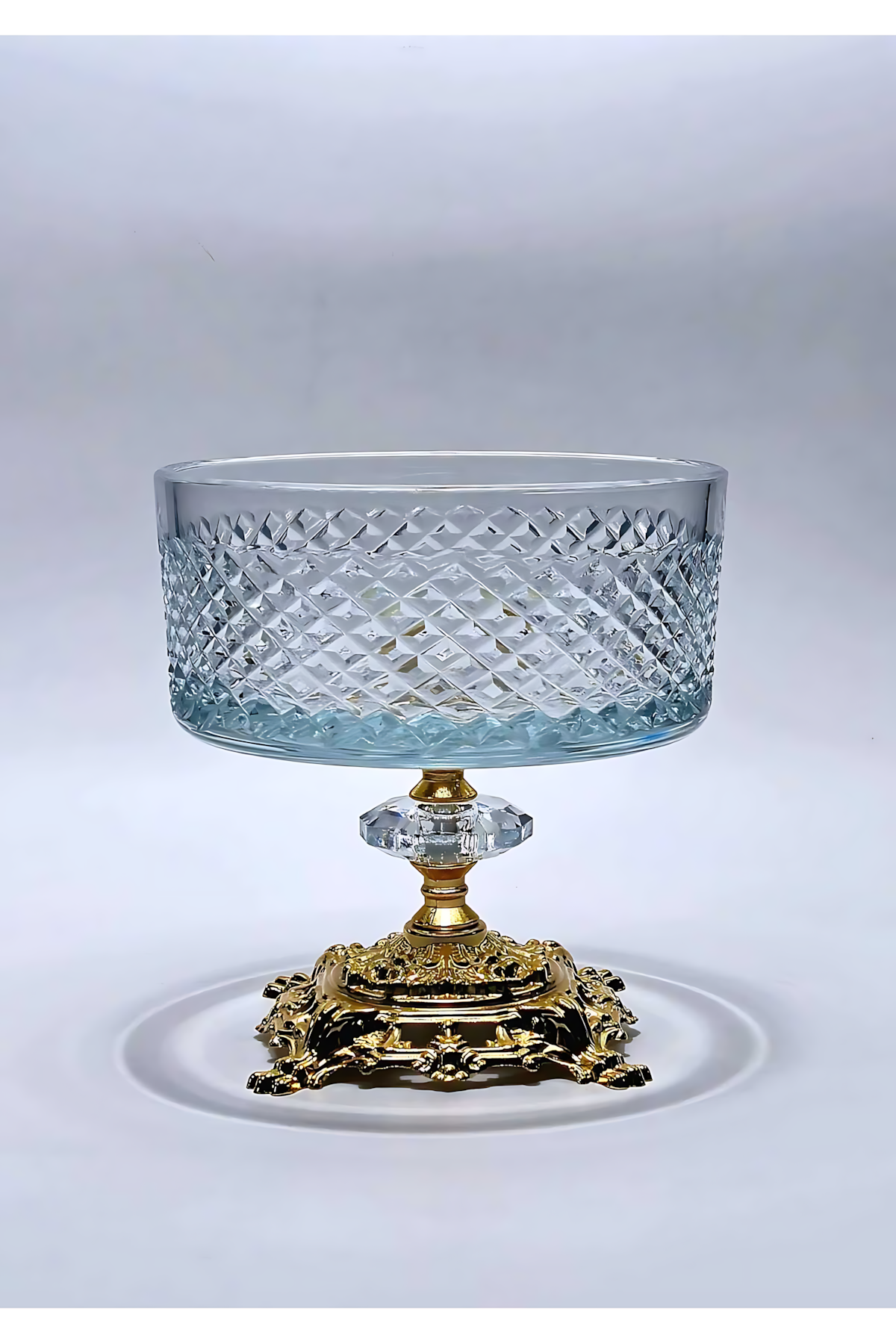 El Yapımı Kristal Dekoratif Karizma Desenli 25-19-16 Cm Sunumluk Ayaklı Kase Set 3'lü