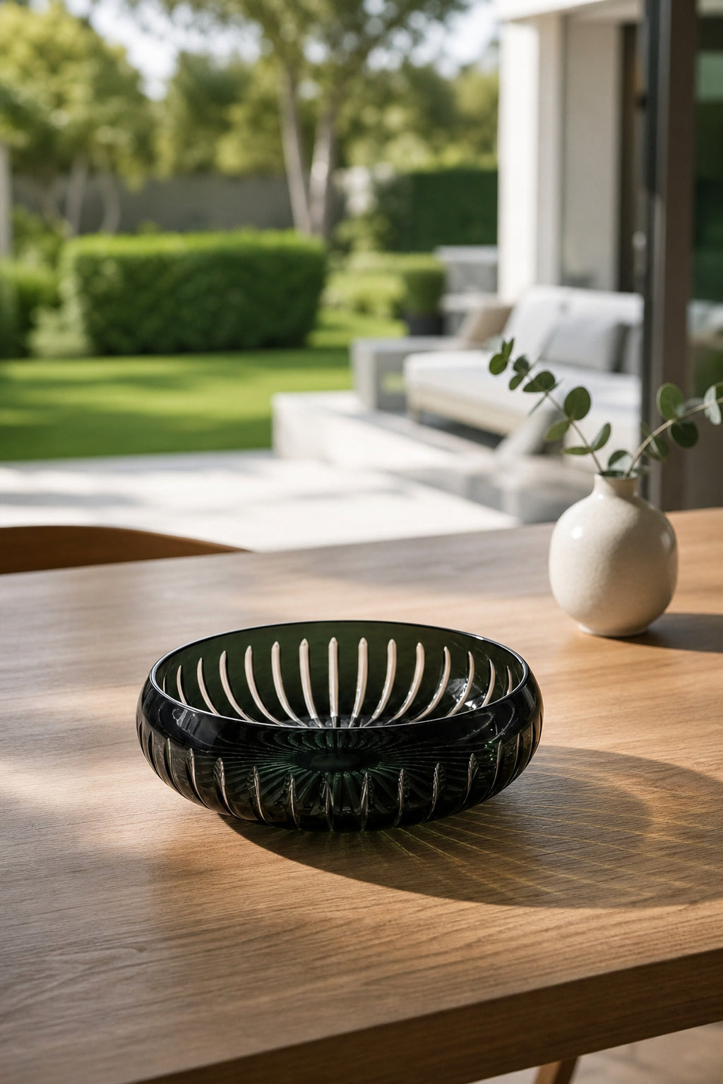 Siyah Kesme Kristal Büyük Kase 28 cm - Vertical Desen Dekoratif, 1 Adet
