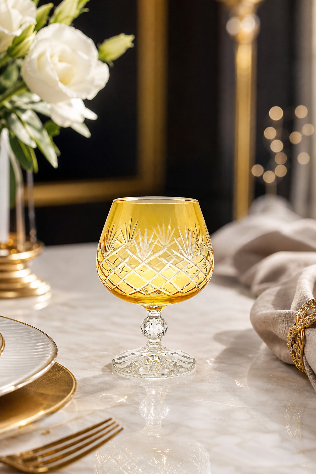 Sarı Bohemia Kristal Ayaklı Kadeh 250 cc - Kahve Yanı Su Bardağı, 1 Adet