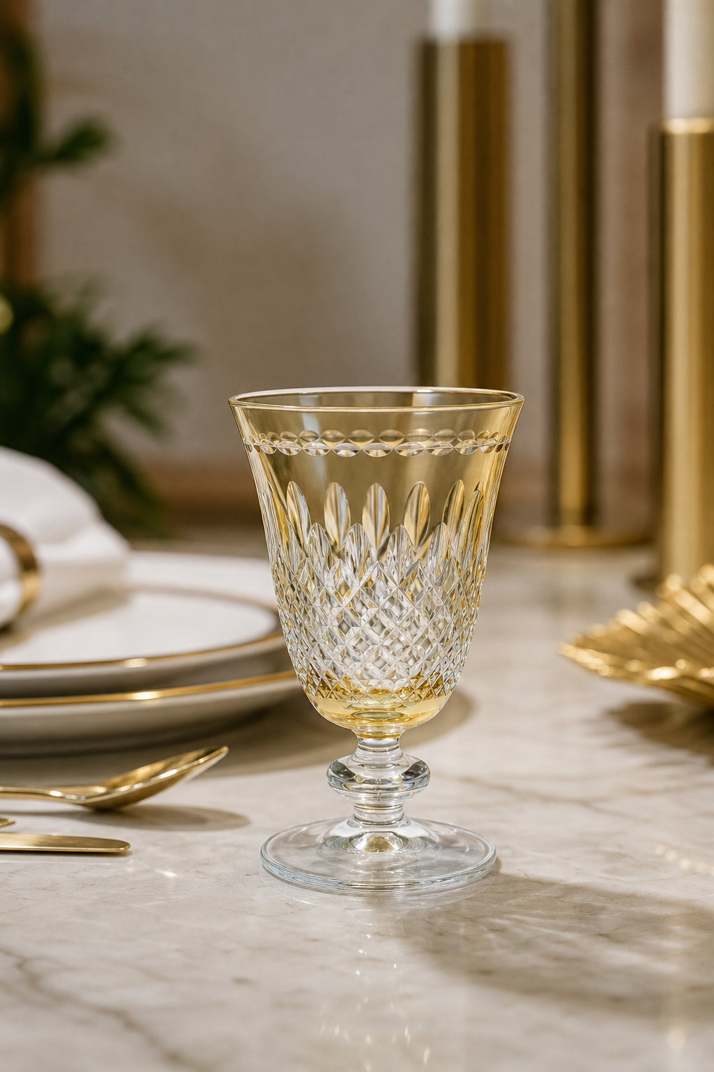 Renkli Kristal Ayaklı Su Bardağı 280 ml - Royal Desen Lüks Meşrubat, 1 Adet