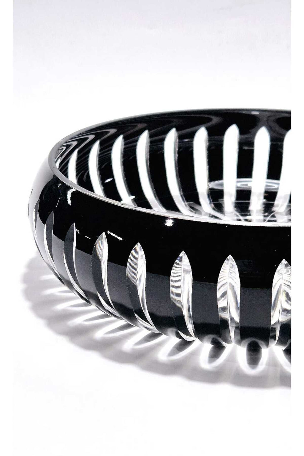 28cm Kristal Kesme Vertical Dekor Siyah Büyük Kase