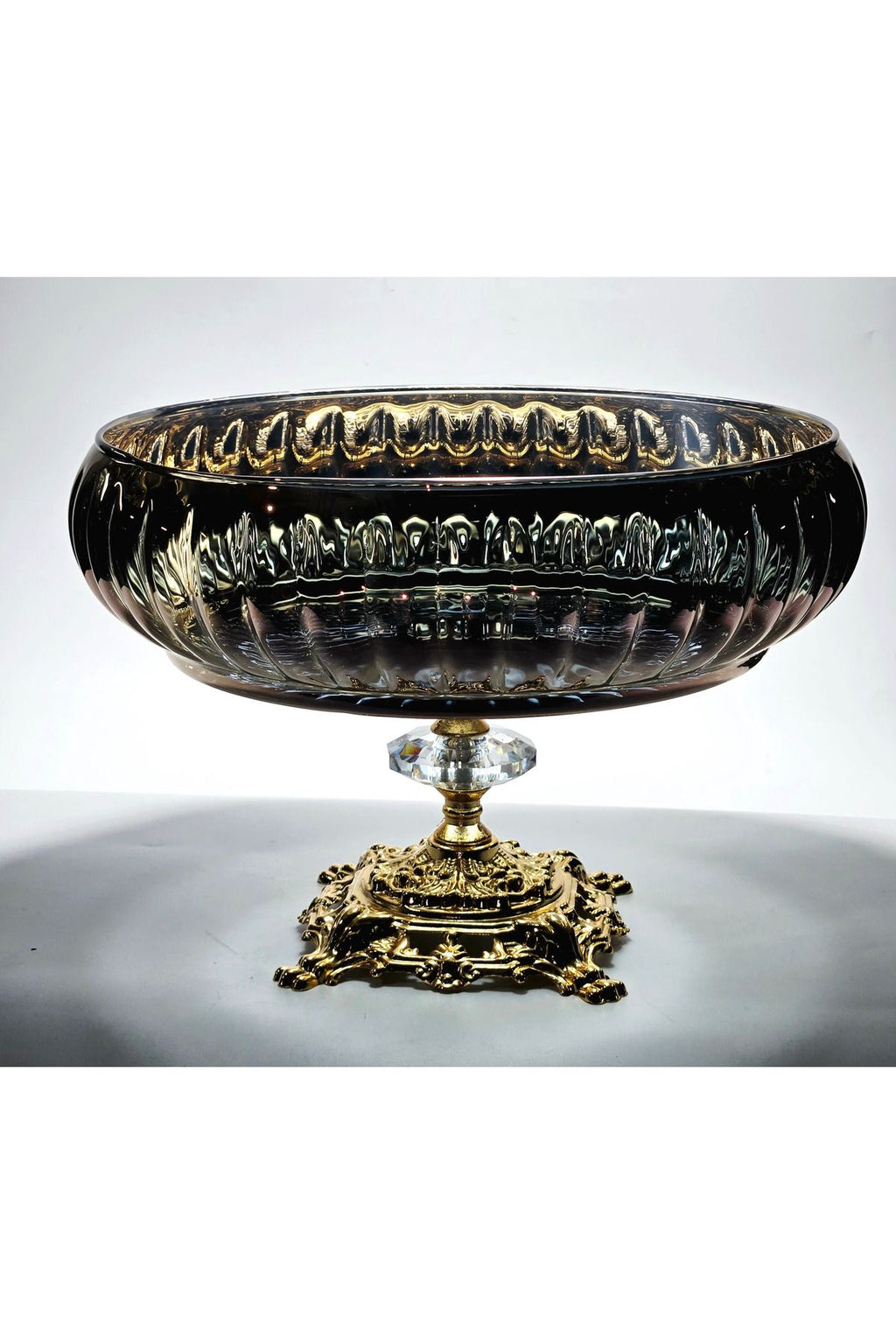 El Yapımı Titanyum Kaplama Bakır Renk Dekoratif Sunumluk Meyvelik Kase