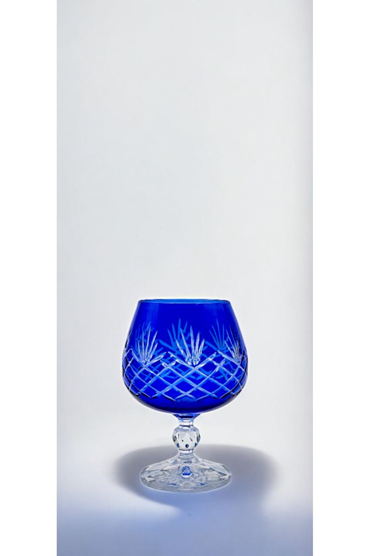 El Yapımı Kristal Bohemia Mavi Dekoratif Sunumluk Ayaklı Kadeh Kahve Yanı Su Bardağı Ürün ikincil görseli