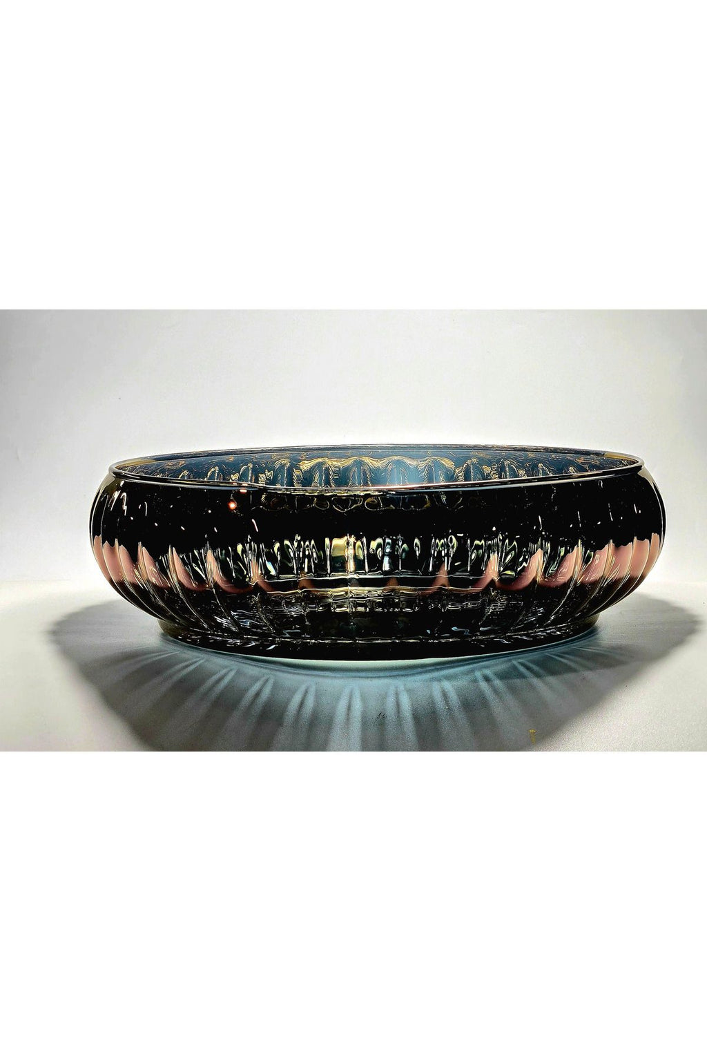 El Yapımı Titanyum Kaplama Bakır Renk Dekoratif Sunumluk Meyvelik Kase