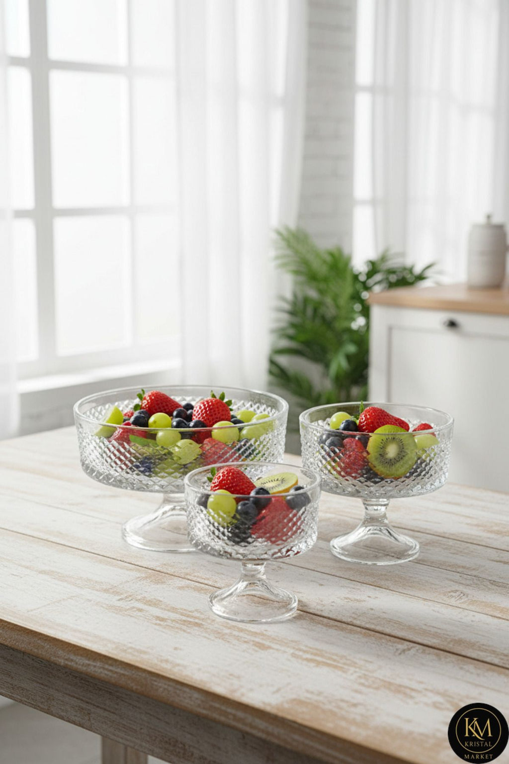 El Yapımı Kristal Karizma Desenli Şeffaf 25-19-16 Cm Dekoratif Sunumluk Ayaklı Kase Set 3'lü
