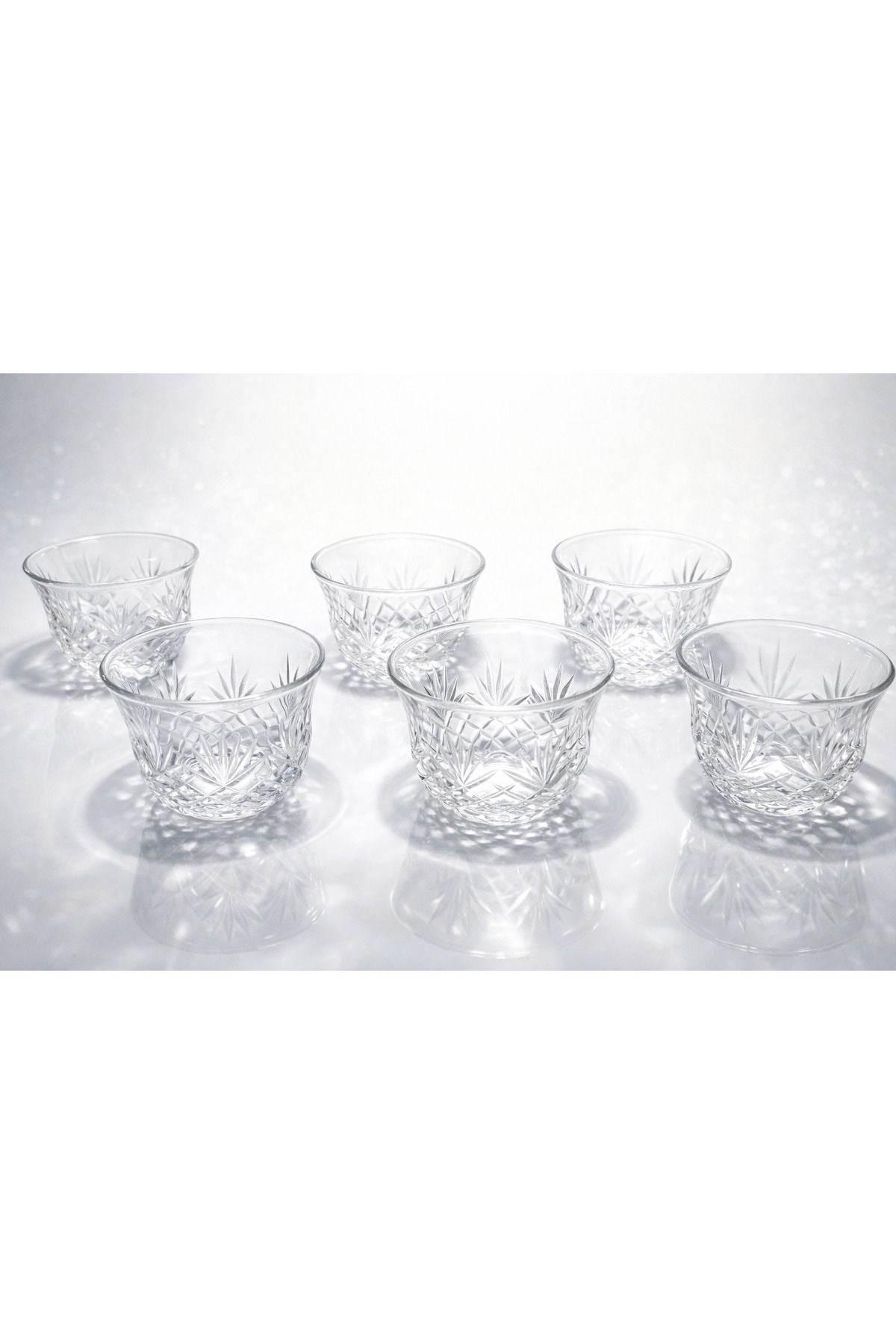 El Yapımı Kesme Kristal Püskül Desen Lokumluk Mıra Zemzemlik Ürün ana görseli