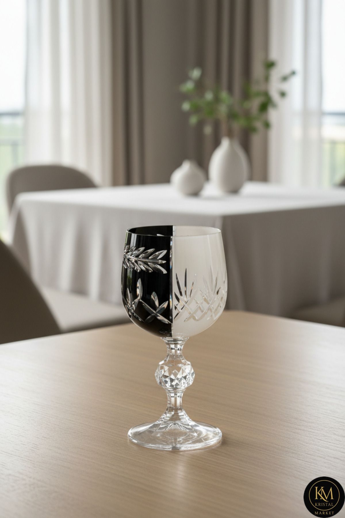 Bohemia Kristal Çift Renk Siyah Beyaz Kadeh Mixed Color Model Ürün ana görseli