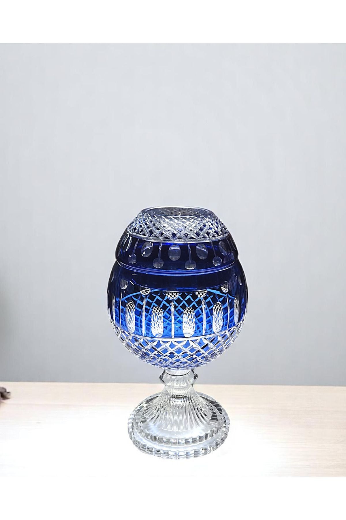 El Yapımı Kristal Kesme Desen Büyük Dekoratif Ayaklı Peçetelik Mumluk Ürün ikincil görseli