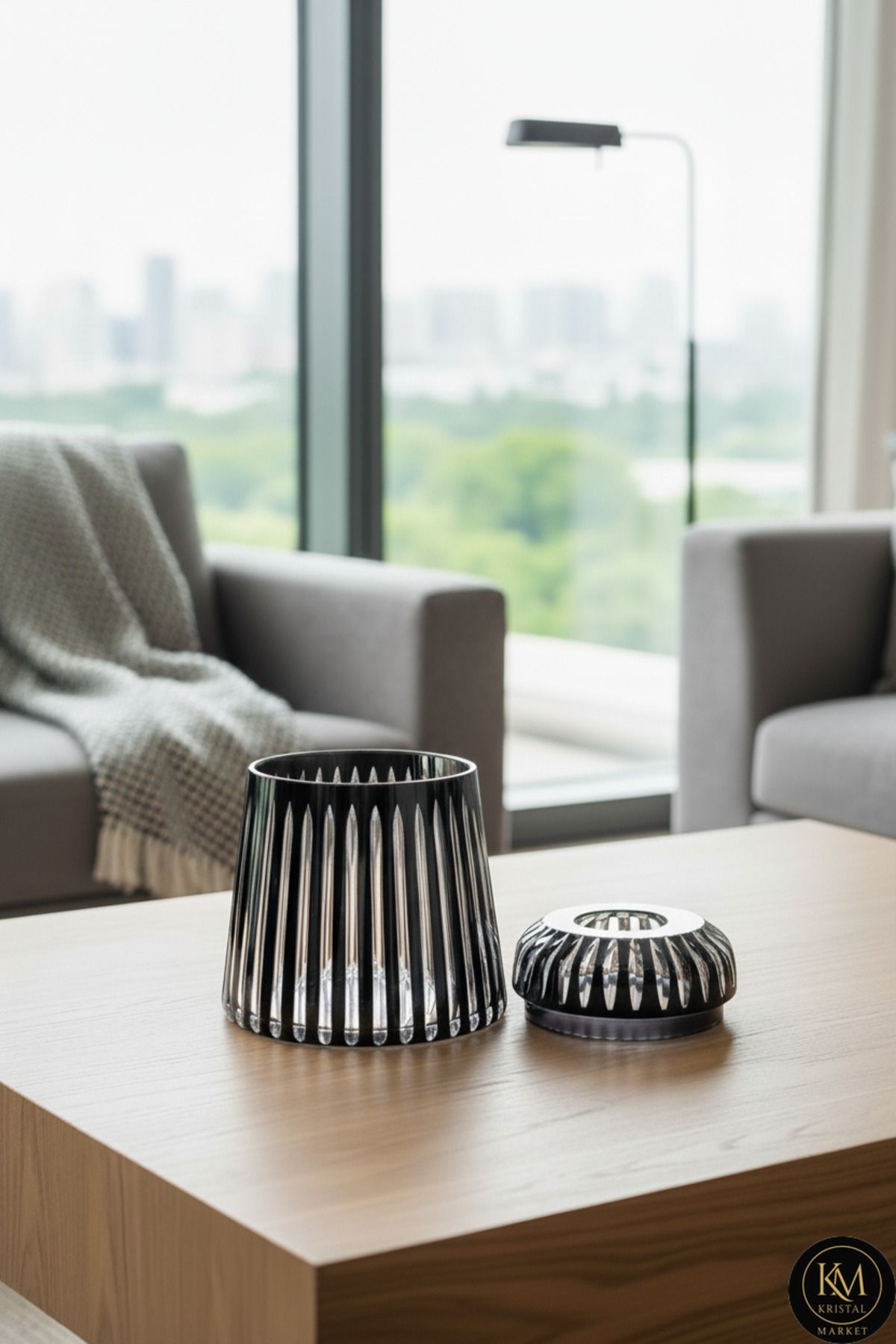 El Yapımı Kesme Kristal Merkür Vertical Desen Dekoratif Sunumluk Kapaklı Peçetelik Mumluk Ürün ana görseli