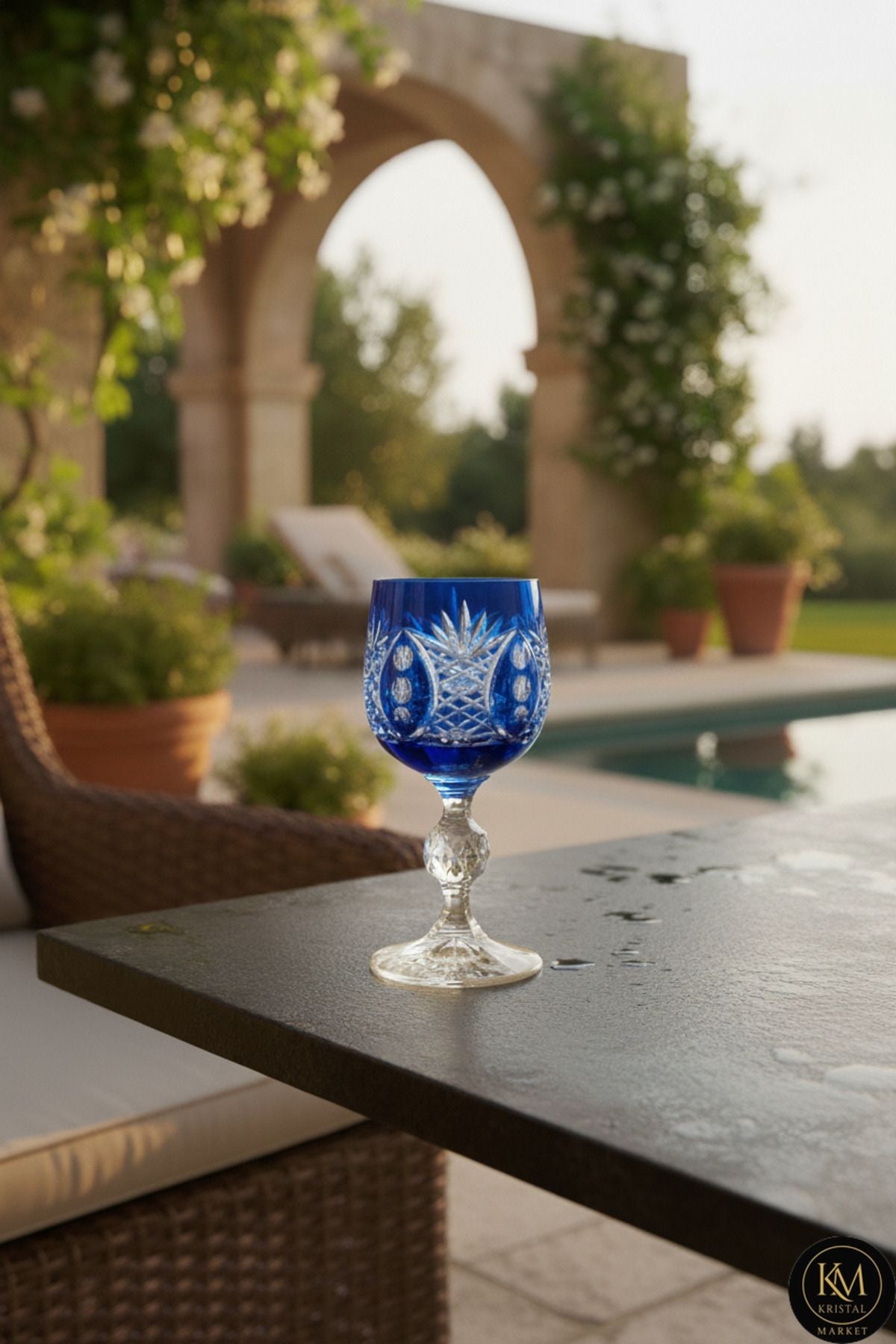 ANANAS DESENLİ KRİSTAL AYAKLI LÜKS BARDAK