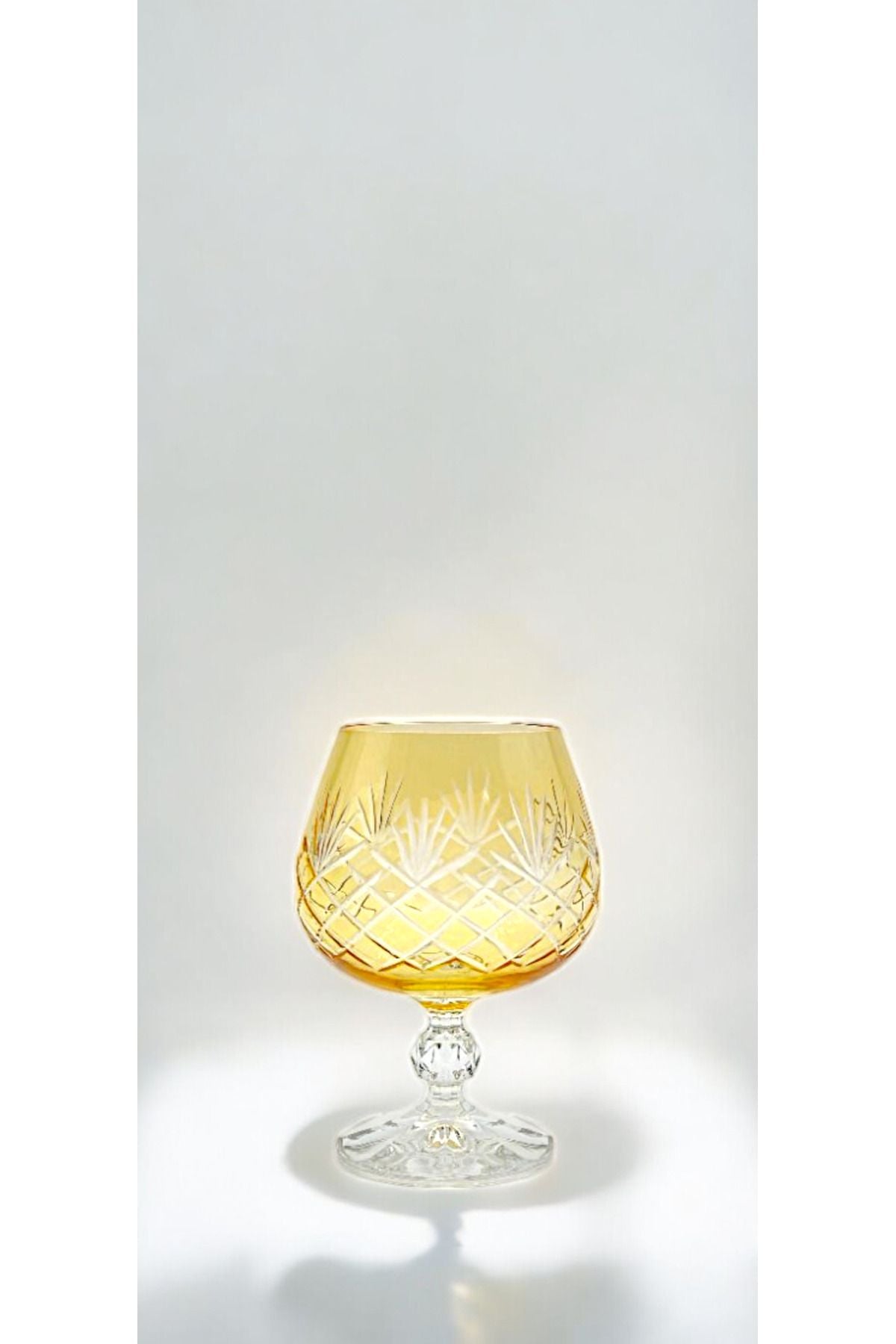 El Yapımı Kristal Bohemia Sarı Dekoratif Sunumluk Ayaklı Kadeh Kahve Yanı Su Bardağı Ürün ikincil görseli