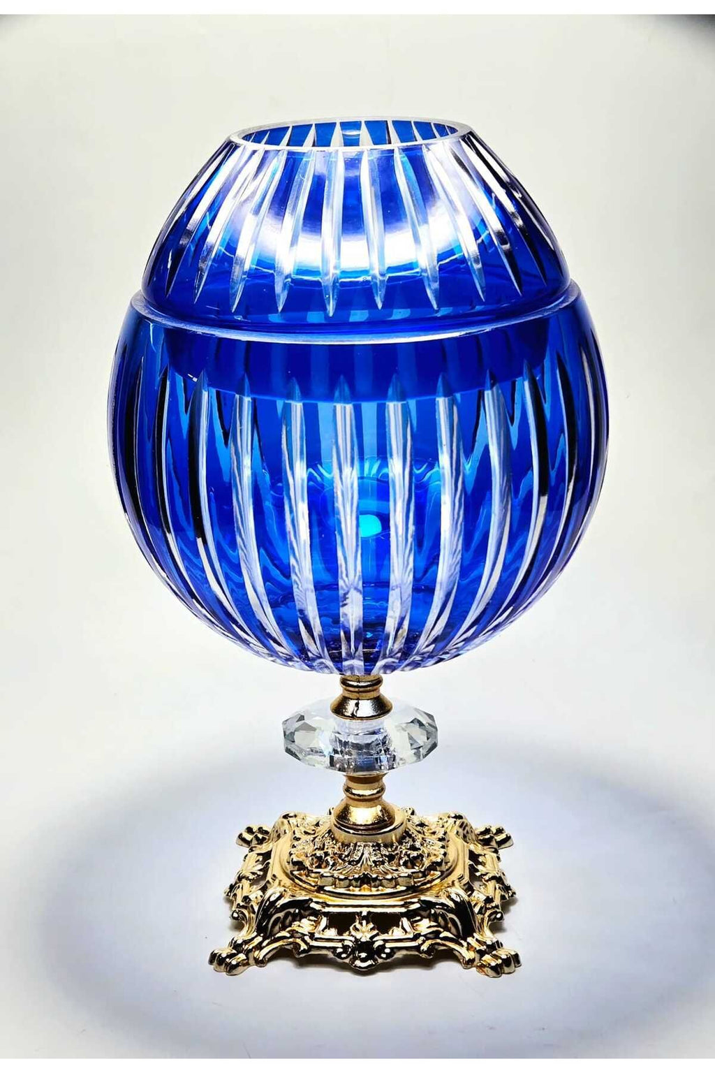 El Yapımı Kesme Kristal Vertical Desen Dekoratif Sunumluk Kapaklı Peçetelik Mumluk