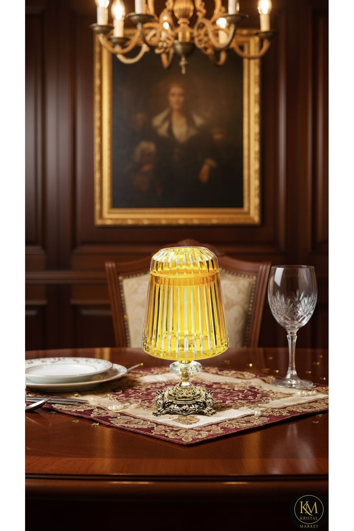 El Yapımı Kesme Kristal Merkür Vertical Desen Dekoratif Sunumluk Kapaklı Peçetelik Mumluk Sarı Ürün ana görseli